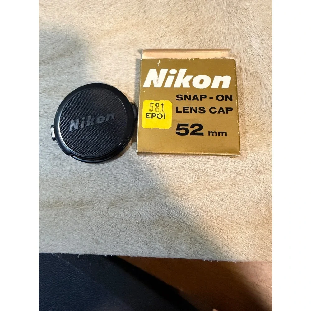 Nikon 52mm Snap-On Front Lens Cap Made in Japan with Original Box Vintage